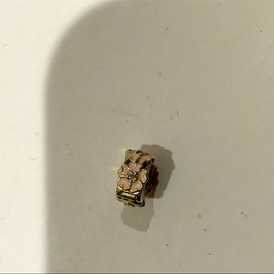 Pandora Retired Pink Daisy Clip